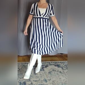 Chic Striped Midi Dress in Navy and White